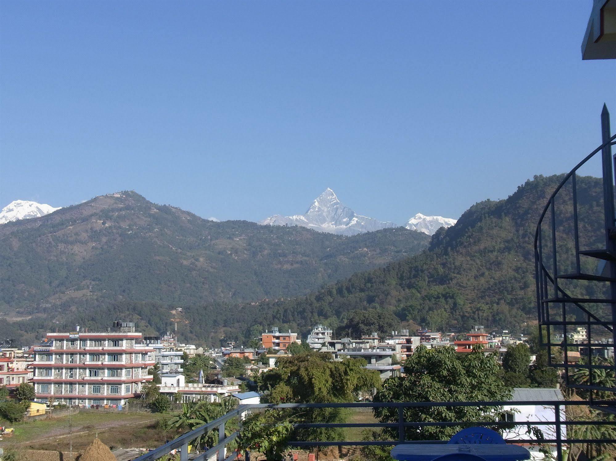 Hotel Lake Star Pokhara Dış mekan fotoğraf