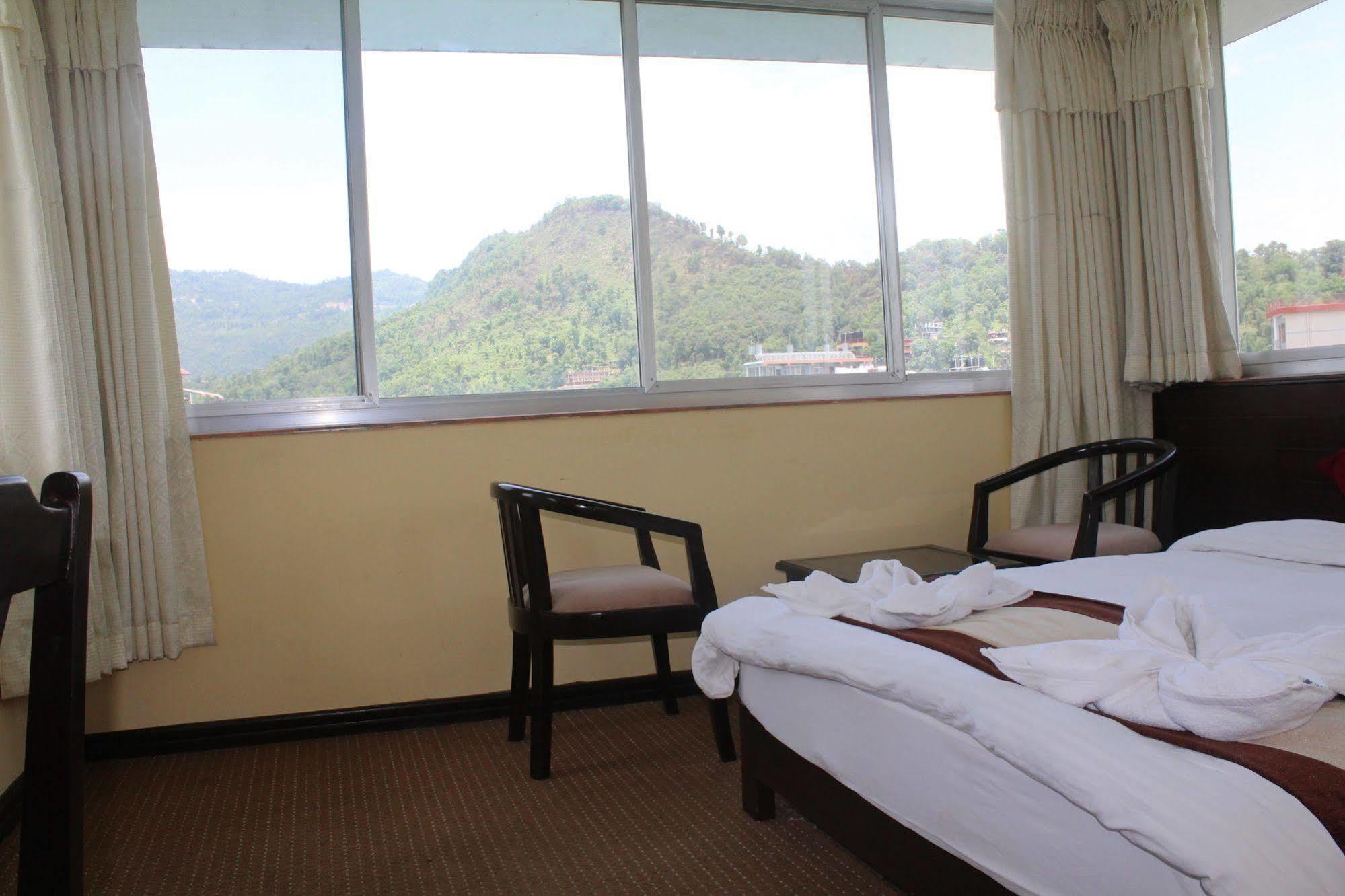 Hotel Lake Star Pokhara Dış mekan fotoğraf