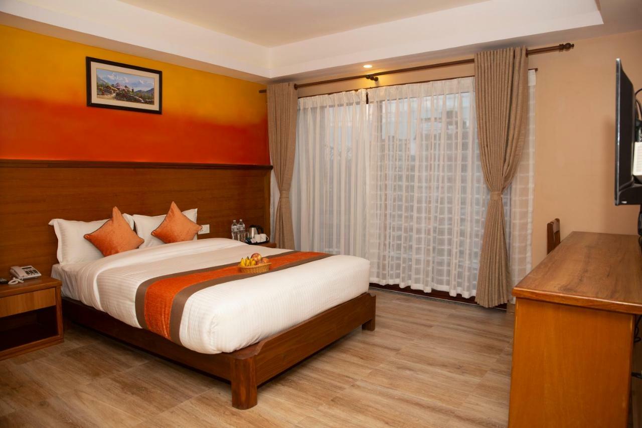 Hotel Lake Star Pokhara Dış mekan fotoğraf
