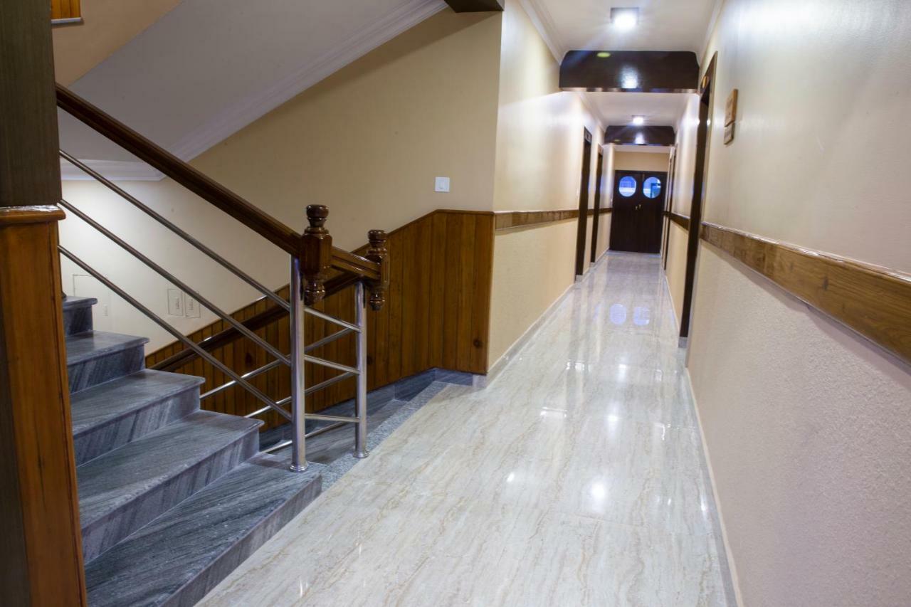 Hotel Lake Star Pokhara Dış mekan fotoğraf