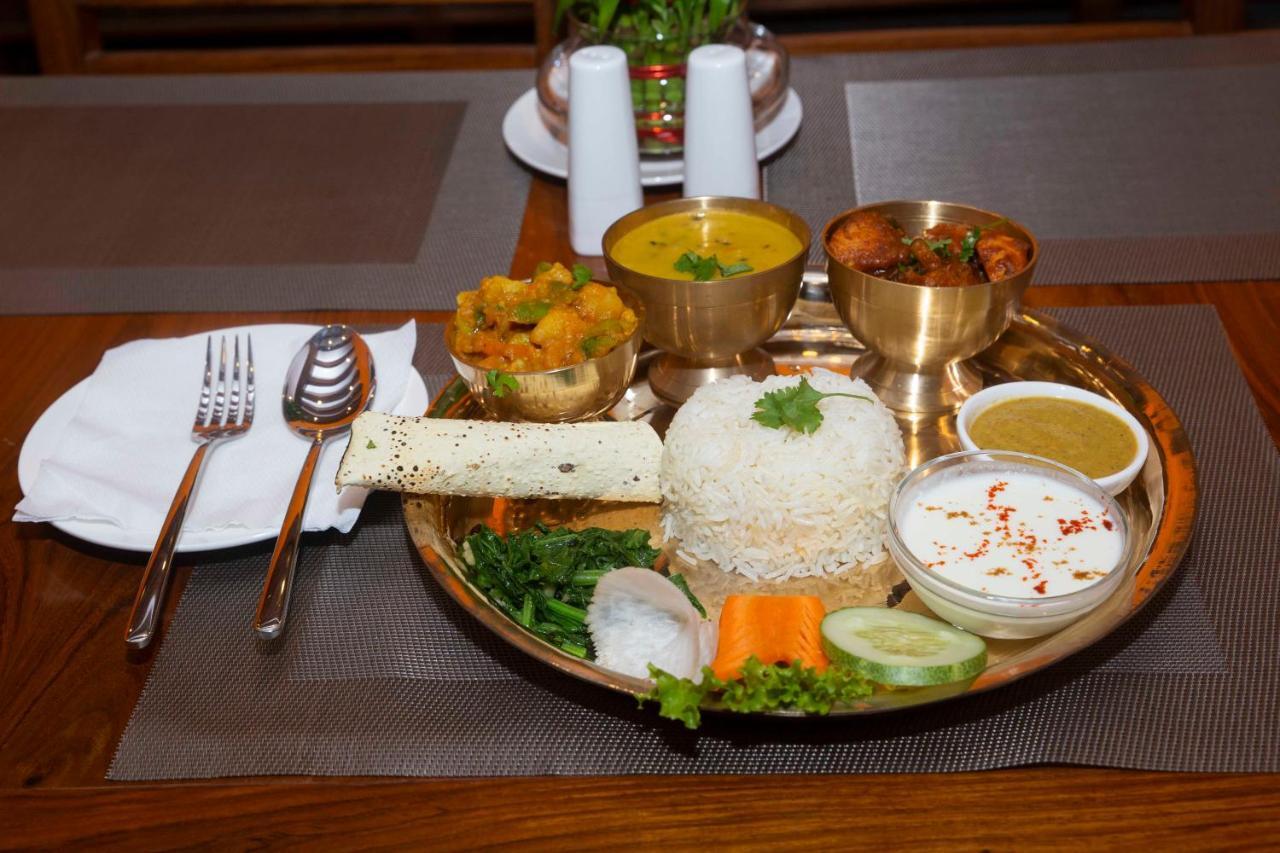 Hotel Lake Star Pokhara Dış mekan fotoğraf