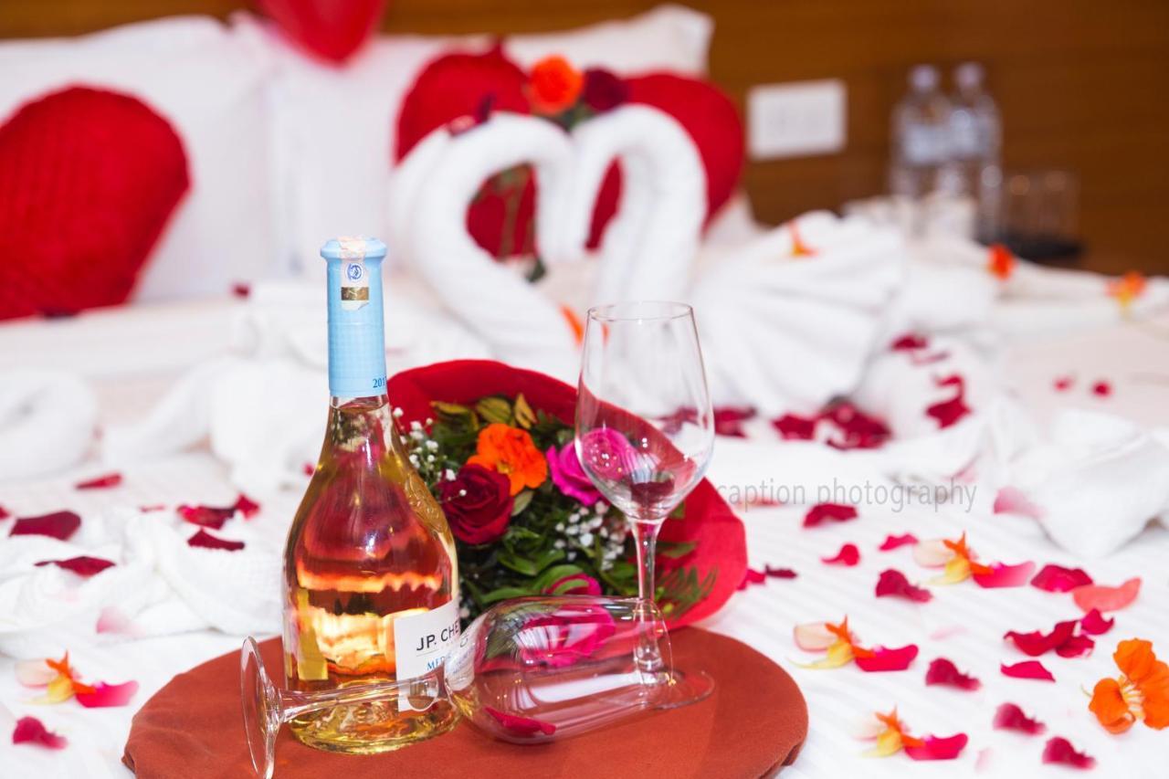 Hotel Lake Star Pokhara Dış mekan fotoğraf