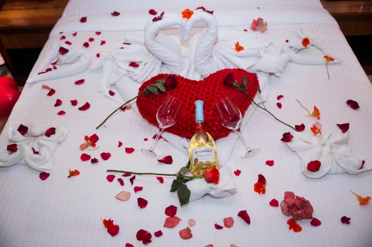 Hotel Lake Star Pokhara Dış mekan fotoğraf